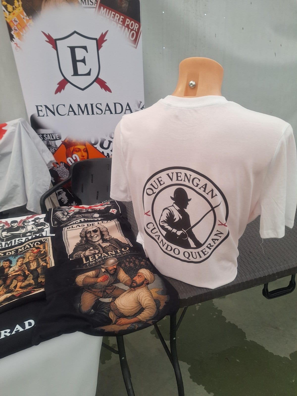 Complementos Encamisada